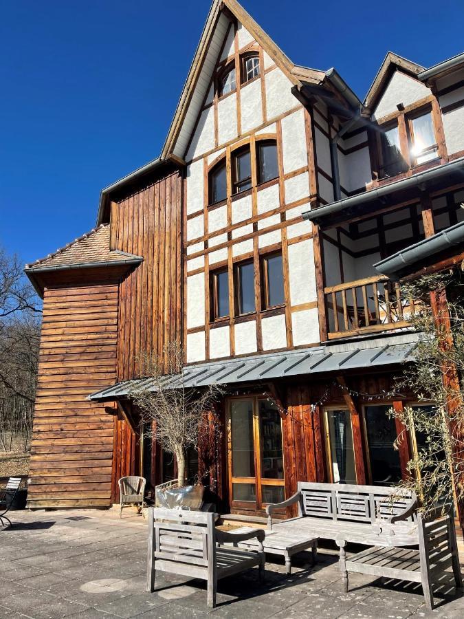 Gite Au Manoir Des Sens Avec Bain Nordique Jacuzzi Bergheim Εξωτερικό φωτογραφία