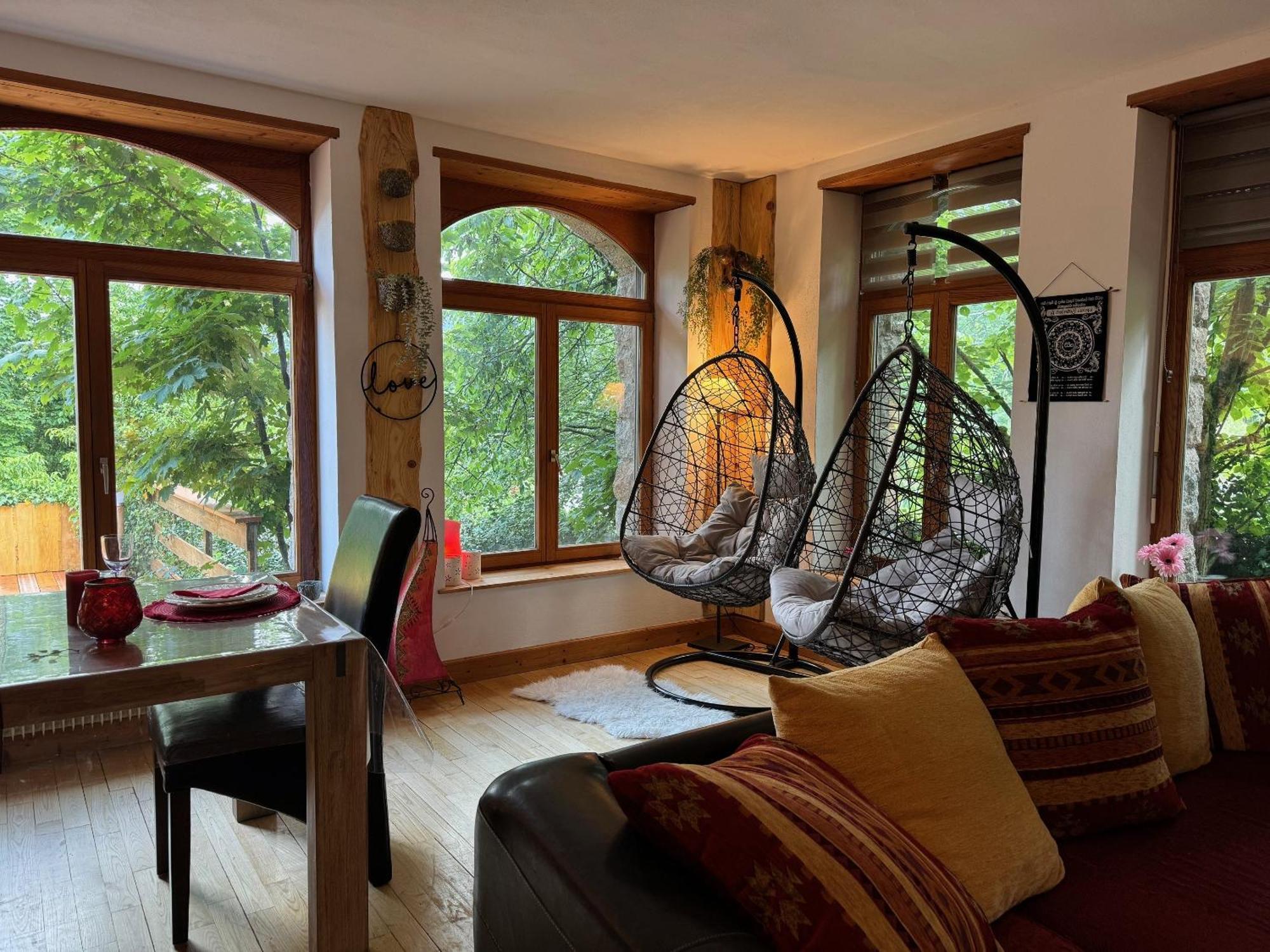 Gite Au Manoir Des Sens Avec Bain Nordique Jacuzzi Bergheim Εξωτερικό φωτογραφία